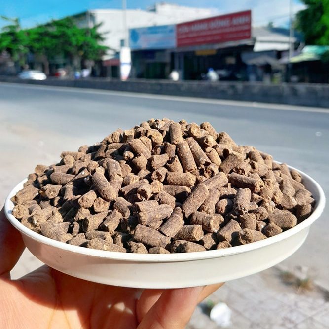 phân gà dạng viên nén